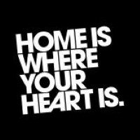 Markenlogo von HOME IS WHERE YOUR HEART IS.